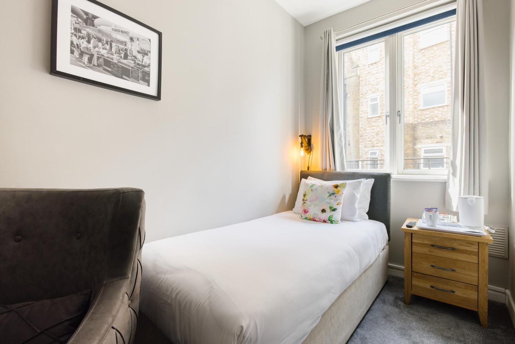 Borough High Street Rooms Лондон Екстер'єр фото